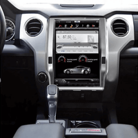 Toyota Tundra 2014- (Tesla style)